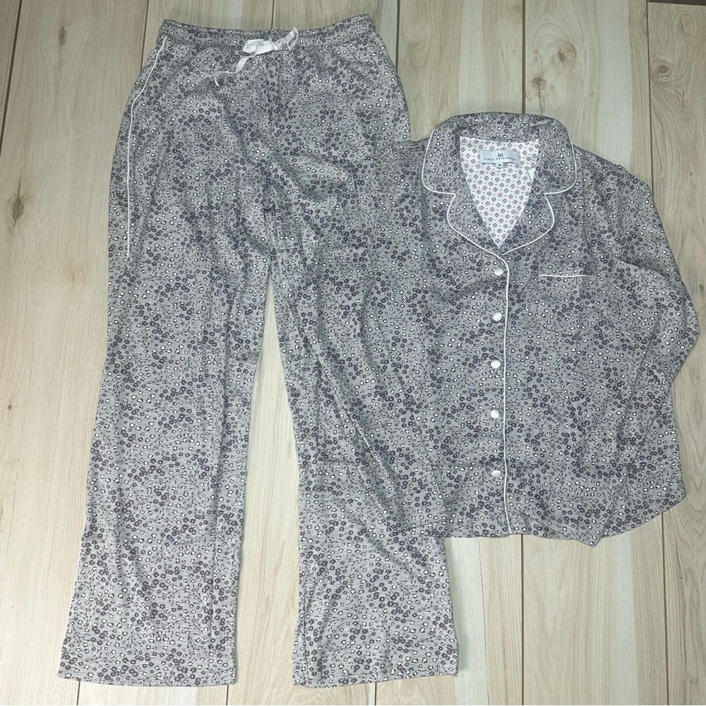 Karen Neuburger Pajama Set Women's Medium Neutral Ditsy‎ Print 2 Piece NWT